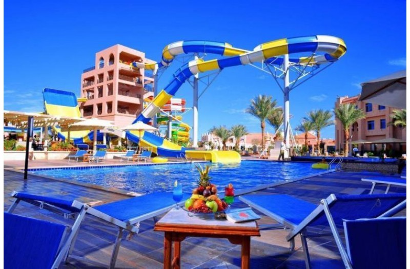 Готель Pickalbatros Aqua Park Resort, 4★