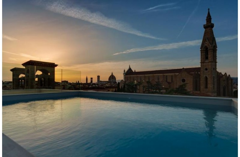 Готель Plazza Hotel Lucchesi, 4★ Готель Plazza Hotel Lucchesi, 4★