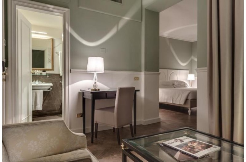 Готель Plazza Hotel Lucchesi, 4★ Готель Plazza Hotel Lucchesi, 4★