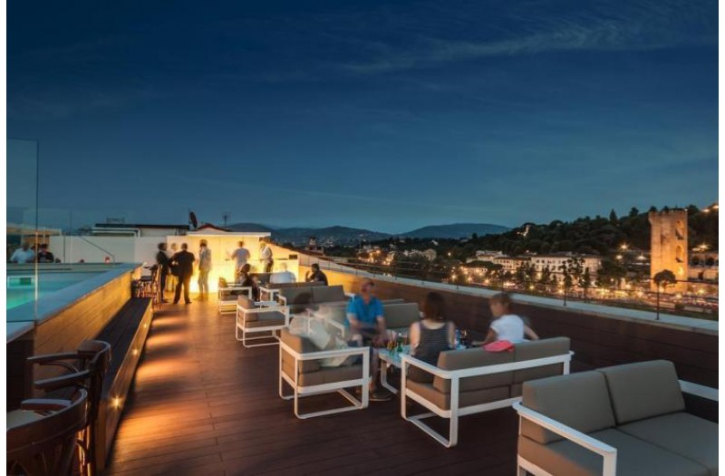 Готель Plazza Hotel Lucchesi, 4★ Готель Plazza Hotel Lucchesi, 4★