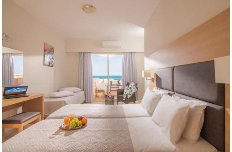 Готель Pleasure Beach Hotel (ex. Artemis Bay Aparthotel), 4★ Готель Pleasure Beach Hotel (ex. Artemis Bay Aparthotel), 4★