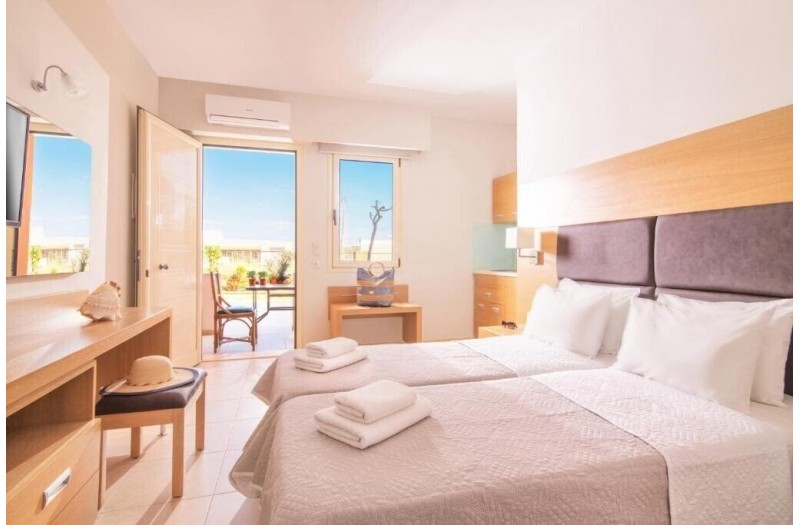 Готель Pleasure Beach Hotel (ex. Artemis Bay Aparthotel), 4★ Готель Pleasure Beach Hotel (ex. Artemis Bay Aparthotel), 4★