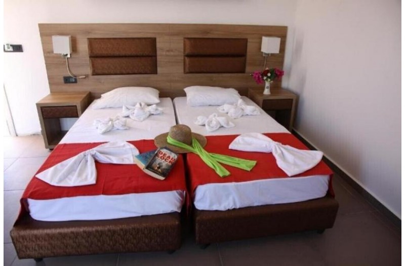 Готель Porto Plazza (ex. Dimitrion Central Hotel), 3★ Готель Porto Plazza (ex. Dimitrion Central Hotel), 3★