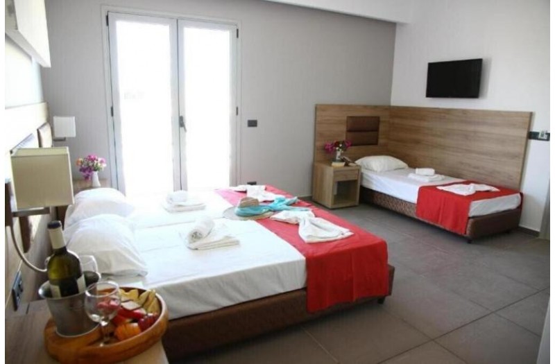 Готель Porto Plazza (ex. Dimitrion Central Hotel), 3★ Готель Porto Plazza (ex. Dimitrion Central Hotel), 3★