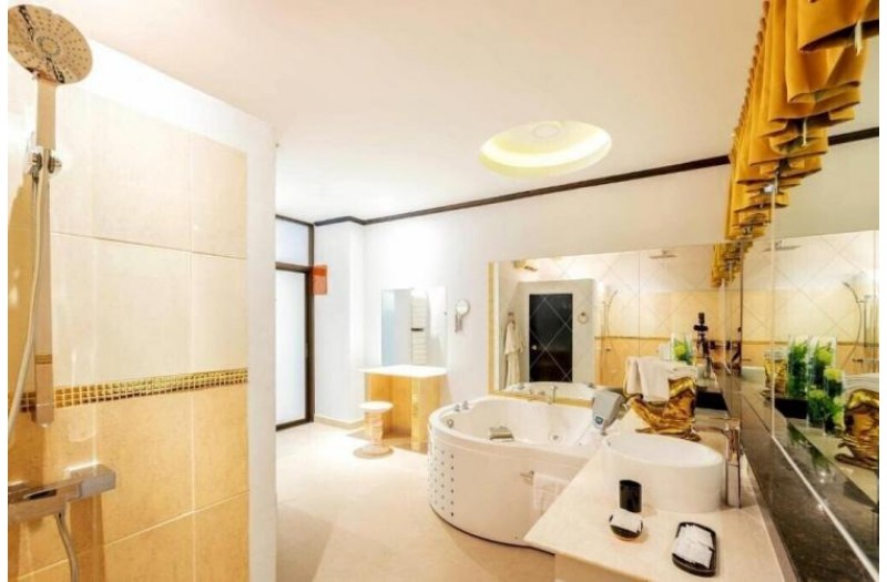 Готель Poseidon Boutique Hotel By Zuzu, 3★ Готель Poseidon Boutique Hotel By Zuzu, 3★