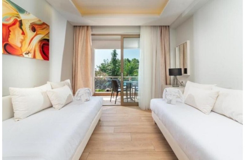 Готель Poseidon Hotel Sea Resort, 4★ Готель Poseidon Hotel Sea Resort, 4★