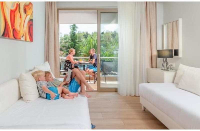 Готель Poseidon Hotel Sea Resort, 4★ Готель Poseidon Hotel Sea Resort, 4★