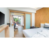 Готель Poseidon Hotel Sea Resort, 4★