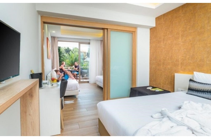 Готель Poseidon Hotel Sea Resort, 4★ Готель Poseidon Hotel Sea Resort, 4★