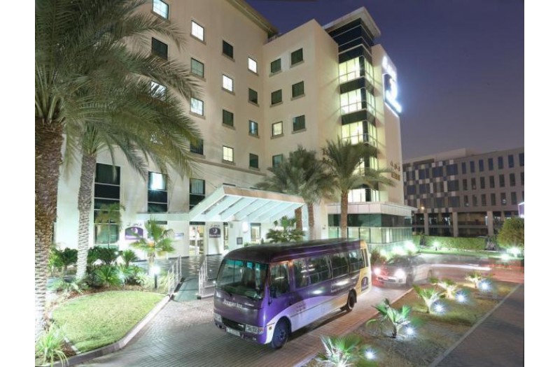Готель Premier Inn - Dubai Investment Park, 3★