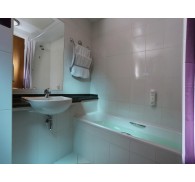 Готель Premier Inn - Dubai Investment Park, 3★