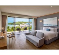 Готель Premier Residences Phu Quoc Emerald Bay, 5★