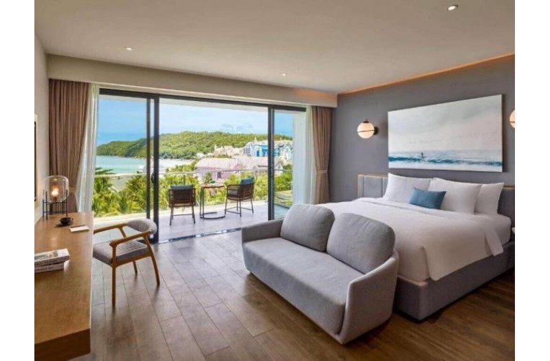 Готель Premier Residences Phu Quoc Emerald Bay, 5★