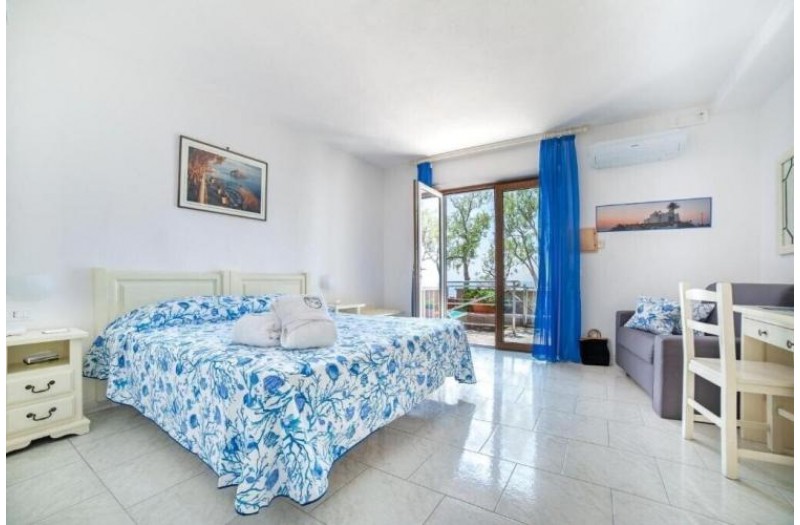 Готель Punta Chiarito Resort (Forio/Sorgeto), 4★ Готель Punta Chiarito Resort (Forio/Sorgeto), 4★