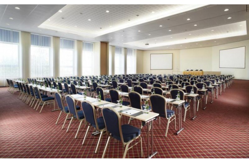 Готель Pyramida Orea Hotel, 4★ Готель Pyramida Orea Hotel, 4★