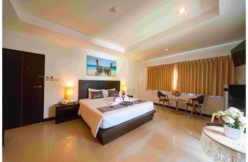 Готель Q Victory Patong, 2★ Готель Q Victory Patong, 2★