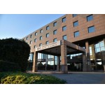 Готель Radisson Blu Conference & Airport, 5★