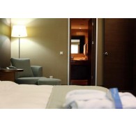 Готель Radisson Blu Conference & Airport, 5★