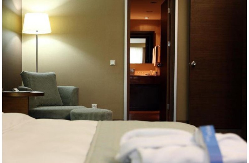 Готель Radisson Blu Conference & Airport, 5★ Готель Radisson Blu Conference & Airport, 5★