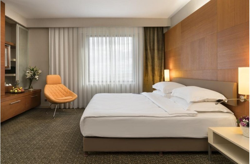 Готель Radisson Blu Conference & Airport, 5★ Готель Radisson Blu Conference & Airport, 5★