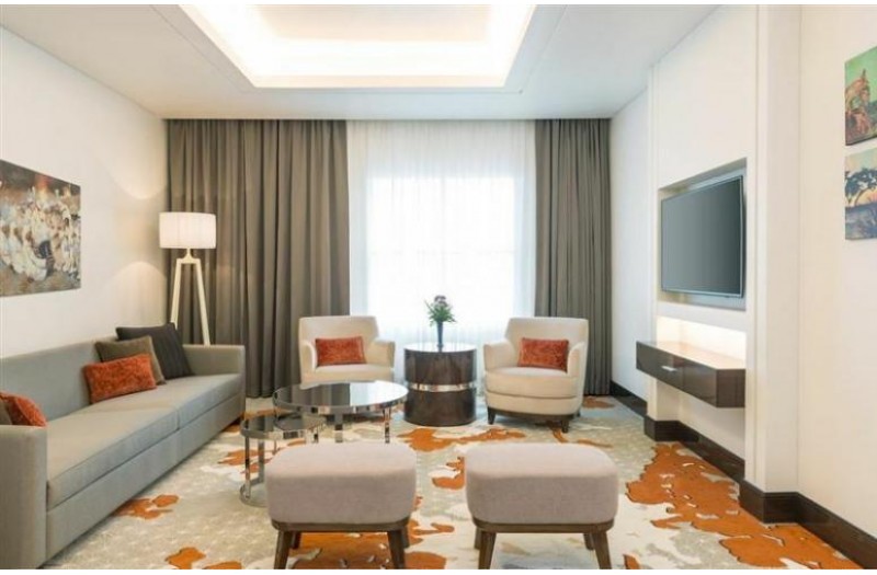 Готель Radisson Blu Hotel Ajman, 5★