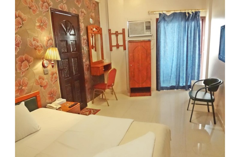 Готель Rahab Hotel, 1★ Готель Rahab Hotel, 1★