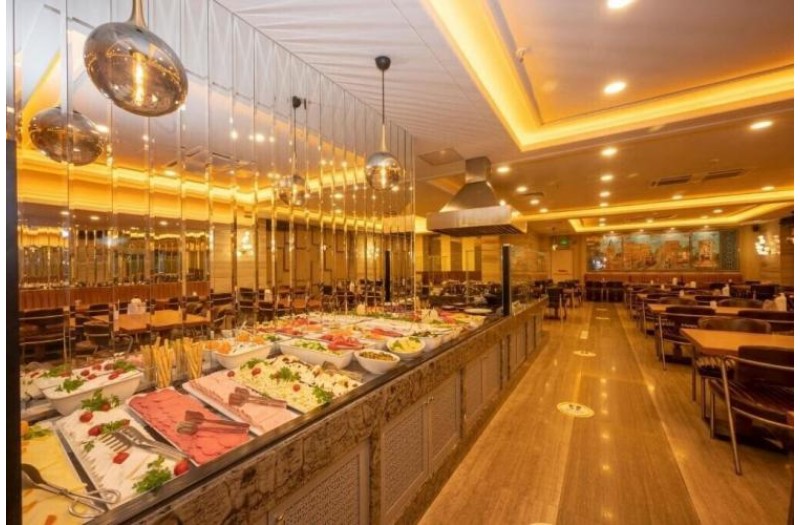 Готель Ramada By Wyndham Istanbul Pera, 4★