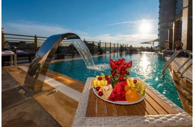 Готель Ramada By Wyndham Istanbul Pera, 4★