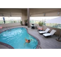 Готель Ramada Downtown Abu Dhabi, 4★