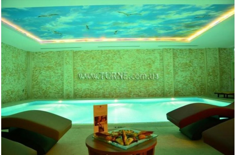 Готель Ramada Hotel And Suites Istanbul, 5★