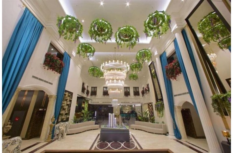 Готель Ramada Hotel & Suites Istanbul Merter, 5★
