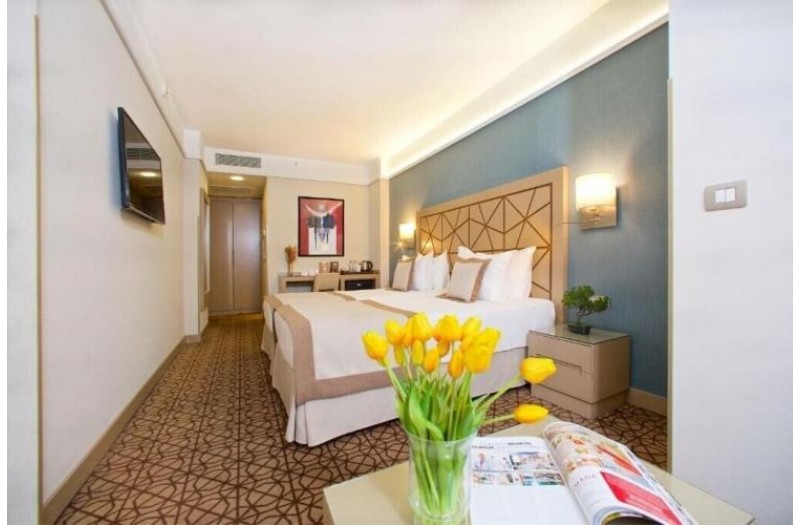 Готель Ramada Istanbul Taksim Hotel (ex. Ex. The Madison), 4★ Готель Ramada Istanbul Taksim Hotel (ex. Ex. The Madison), 4★