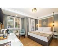 Готель Raymond Hotel, 3★