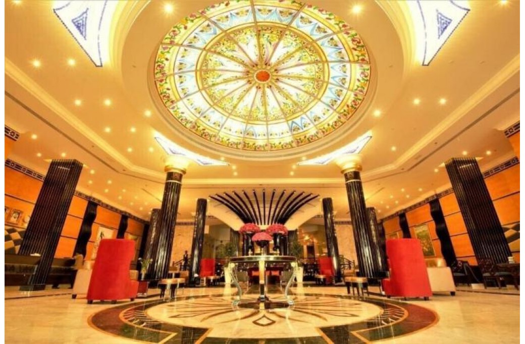 Готель Red Castle Hotel, 4★