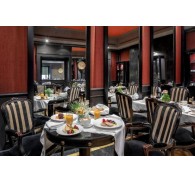 Готель Regina Baglioni, 5★
