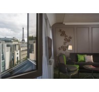 Готель Renaissance Paris Hotel Le Parc Trocadero, 5★
