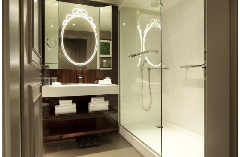 Готель Renaissance Paris Hotel Le Parc Trocadero, 5★ Готель Renaissance Paris Hotel Le Parc Trocadero, 5★