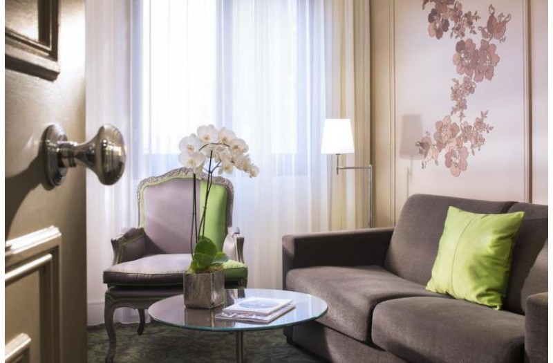 Готель Renaissance Paris Hotel Le Parc Trocadero, 5★ Готель Renaissance Paris Hotel Le Parc Trocadero, 5★