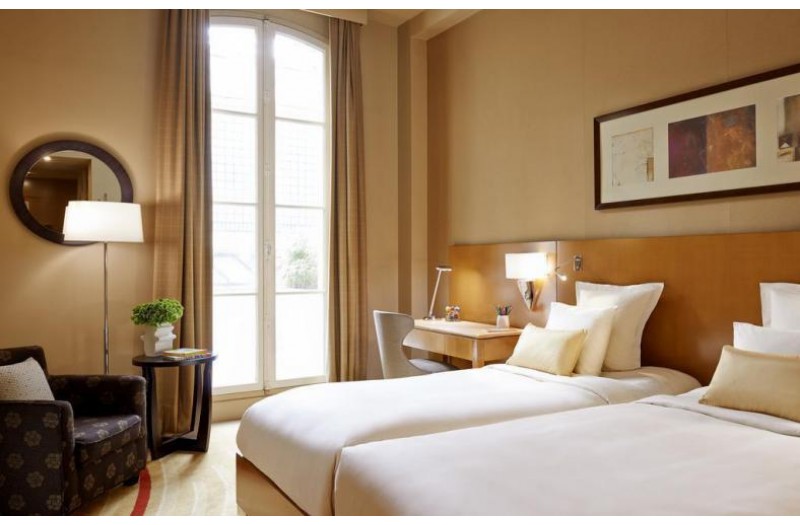 Готель Renaissance Paris Vendome, 5★ Готель Renaissance Paris Vendome, 5★
