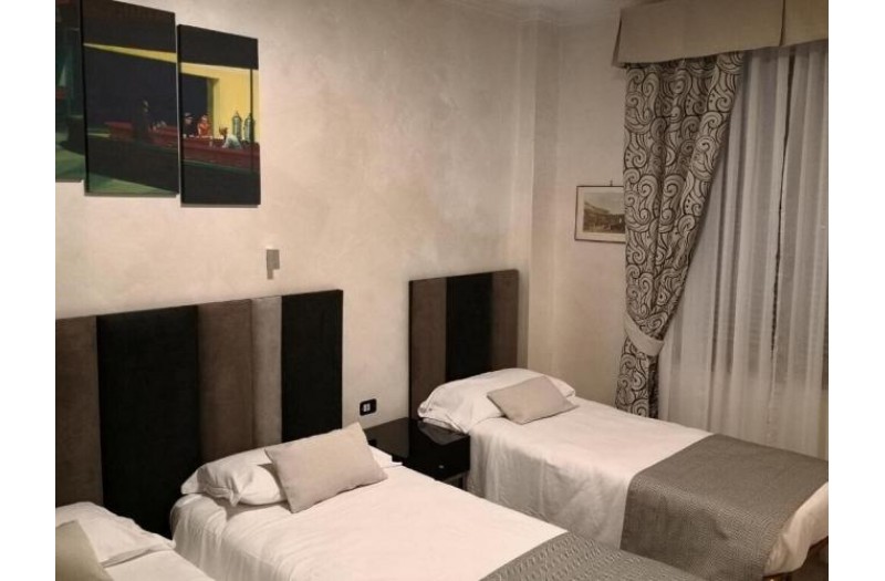 Готель Rimini (Rome), 3★