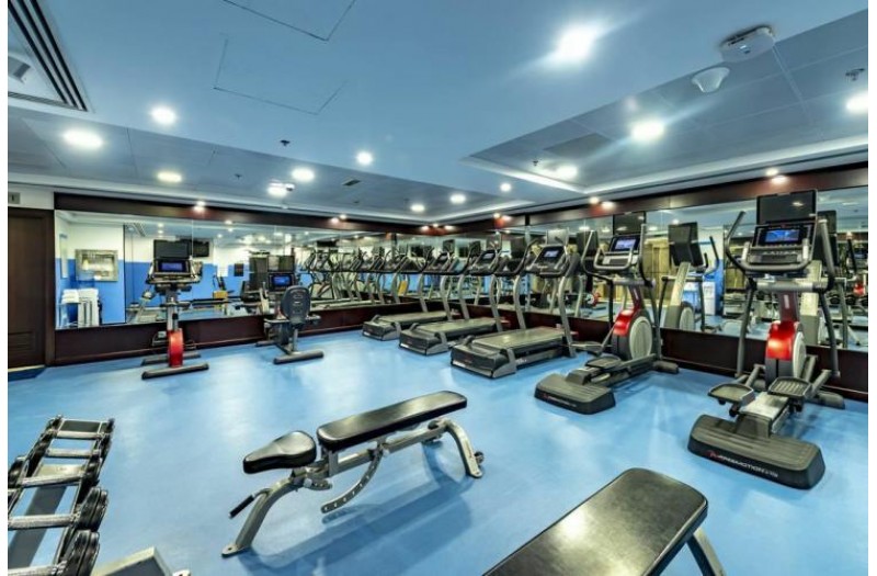 Готель Roda Metha Suites, 4★