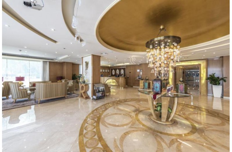 Готель Roda Metha Suites, 4★