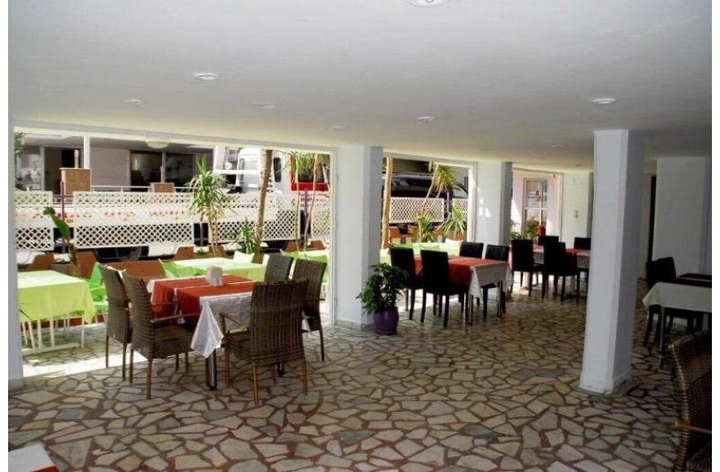 Готель Rosella Hotel, 3★ Готель Rosella Hotel, 3★