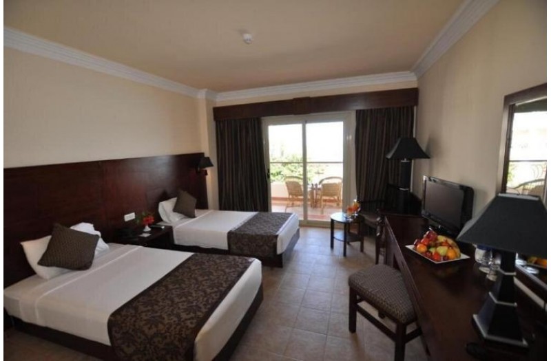 Готель Royal Brayka Beach Resort, 5★