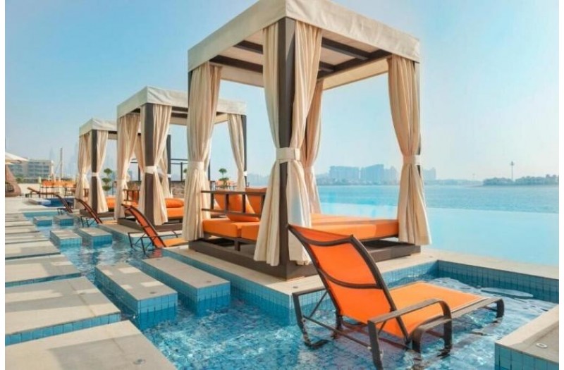 Готель Royal Central The Palm, 5★