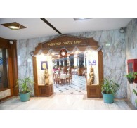 Готель Royal Palace Hotel, 3★