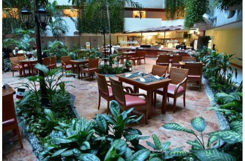 Готель Royal Sunset Beach Resort, 5★ Готель Royal Sunset Beach Resort, 5★