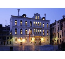 Готель Ruzzini Palace, 4★