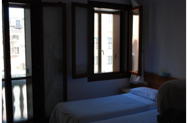 Готель San Geremia Hotel, 2★ Готель San Geremia Hotel, 2★
