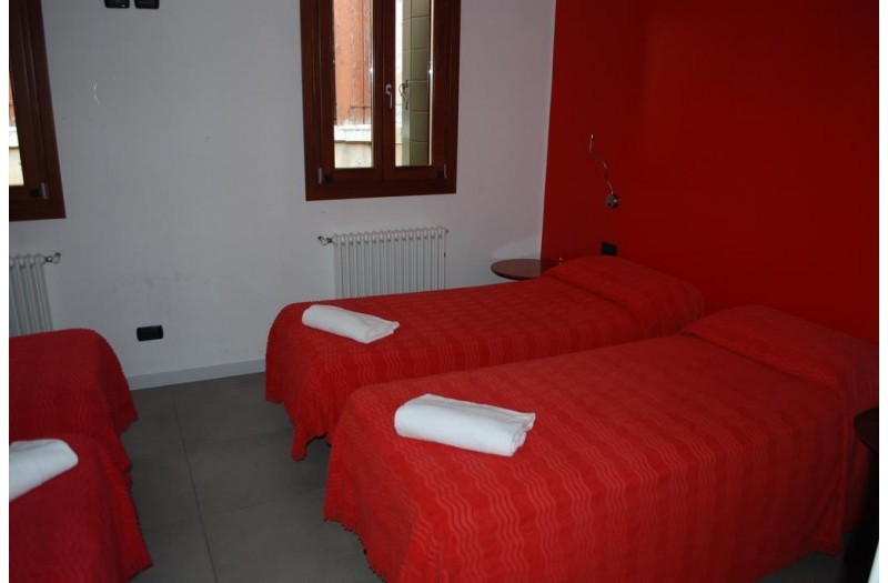 Готель San Geremia Hotel, 2★ Готель San Geremia Hotel, 2★